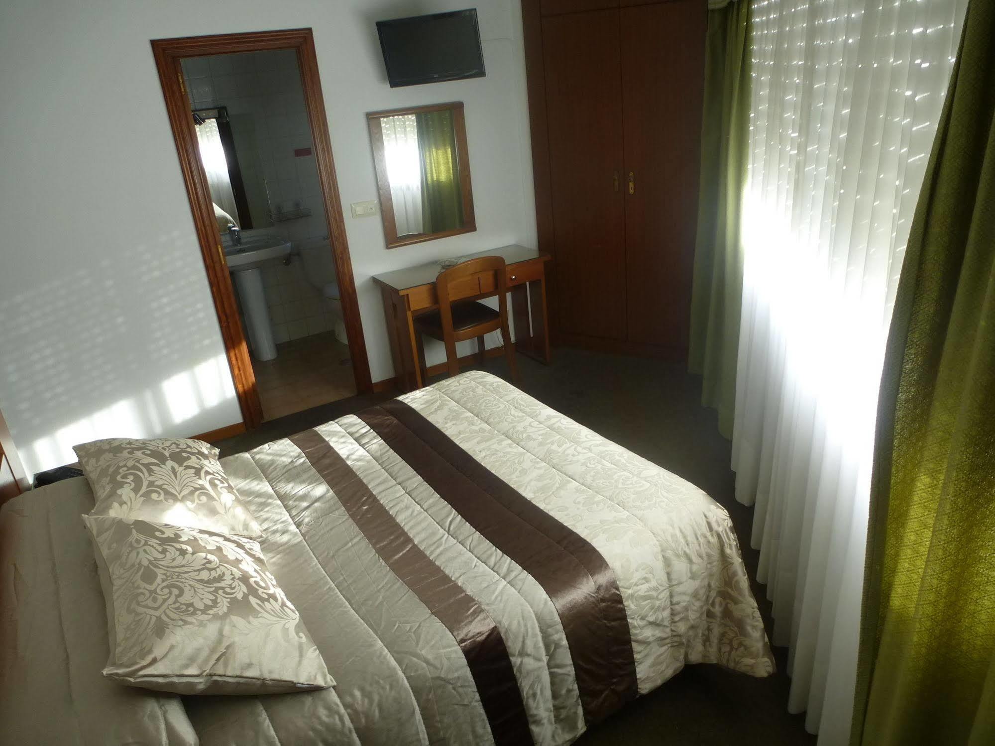 Hostal Palas La Coruña Esterno foto