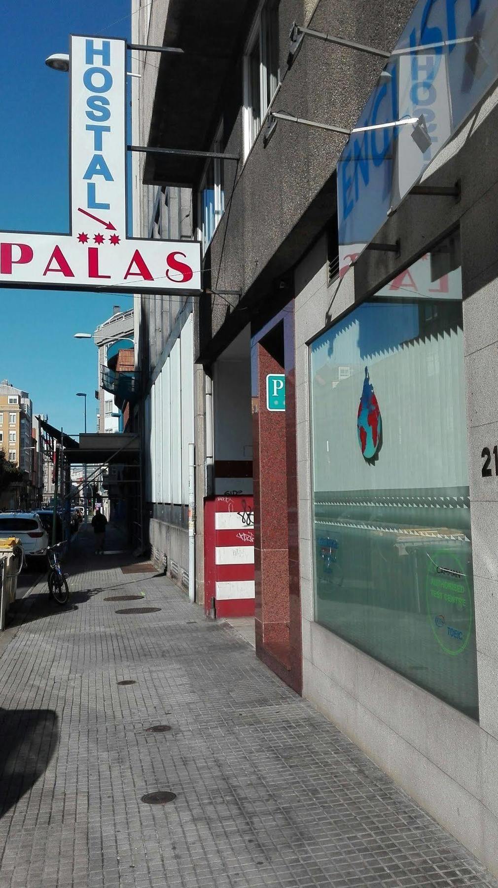 Hostal Palas La Coruña Esterno foto
